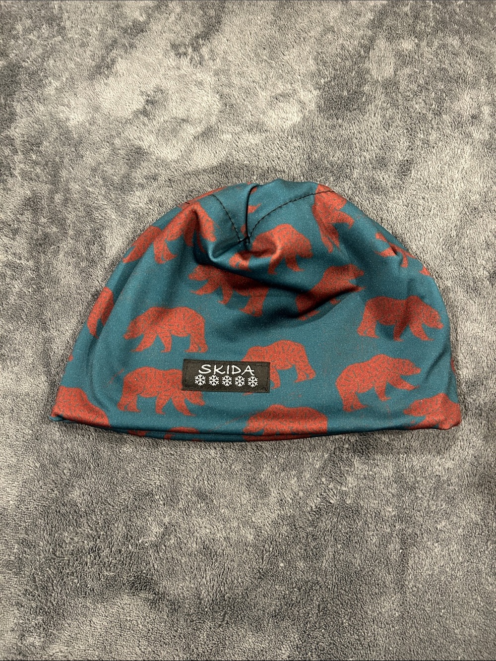 Kids Skida Beanie with Rust Bear Print